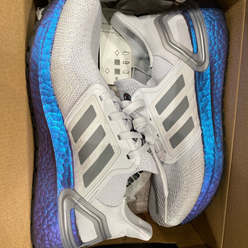 NIB Adidas UltraBoost 20 W